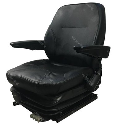 Kmetijski voznikov sedež